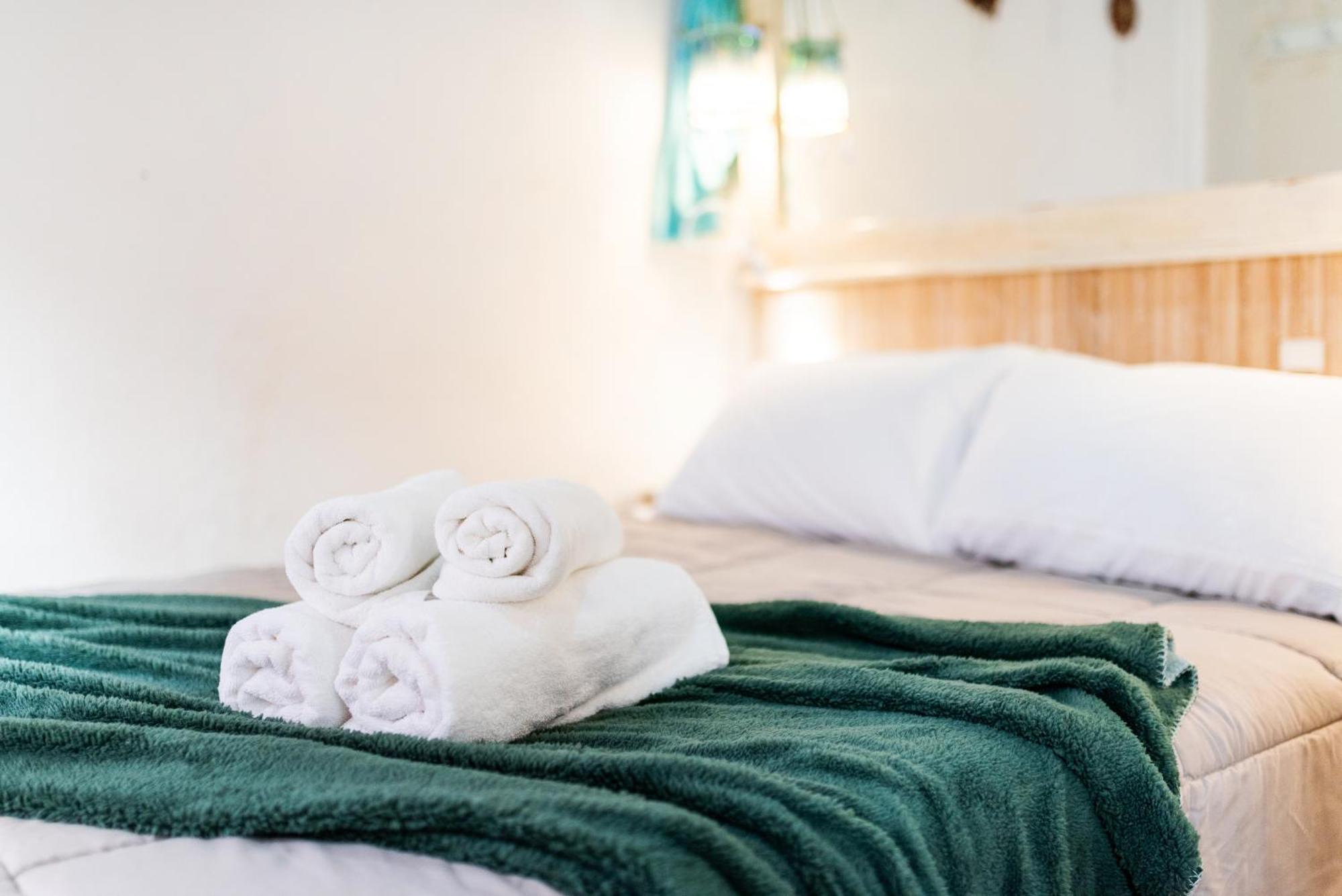 Apartamento Las Mil Y Una Noches กรานาดา ภายนอก รูปภาพ
