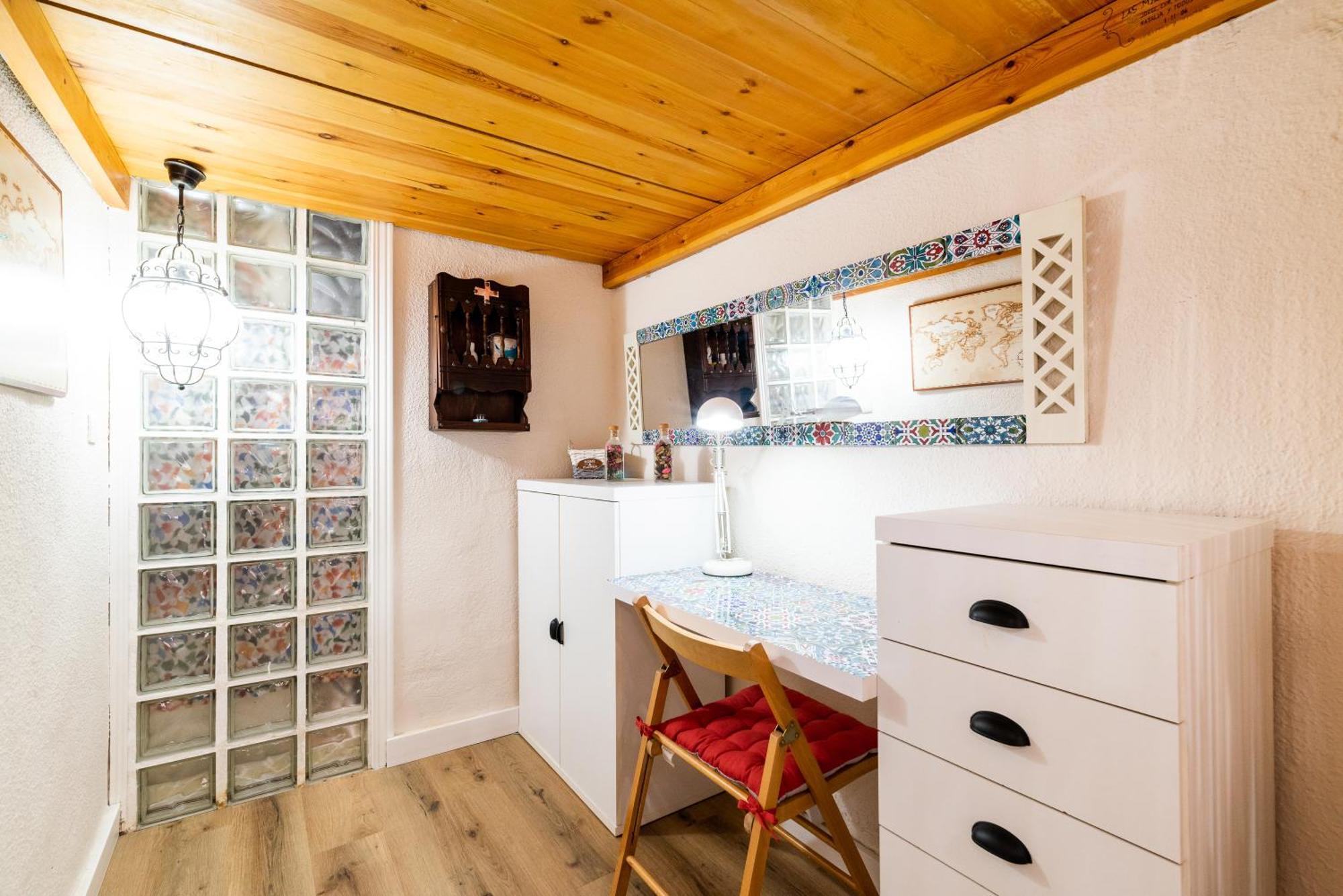 Apartamento Las Mil Y Una Noches กรานาดา ภายนอก รูปภาพ