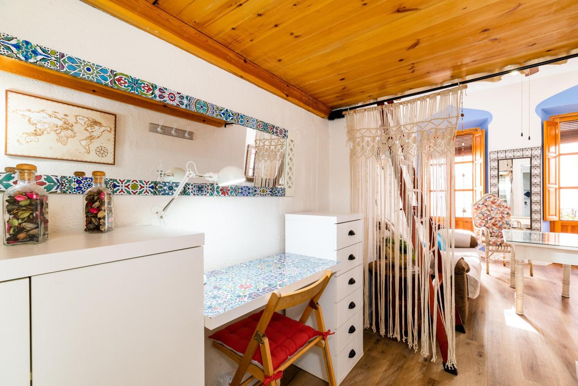 Apartamento Las Mil Y Una Noches กรานาดา ภายนอก รูปภาพ