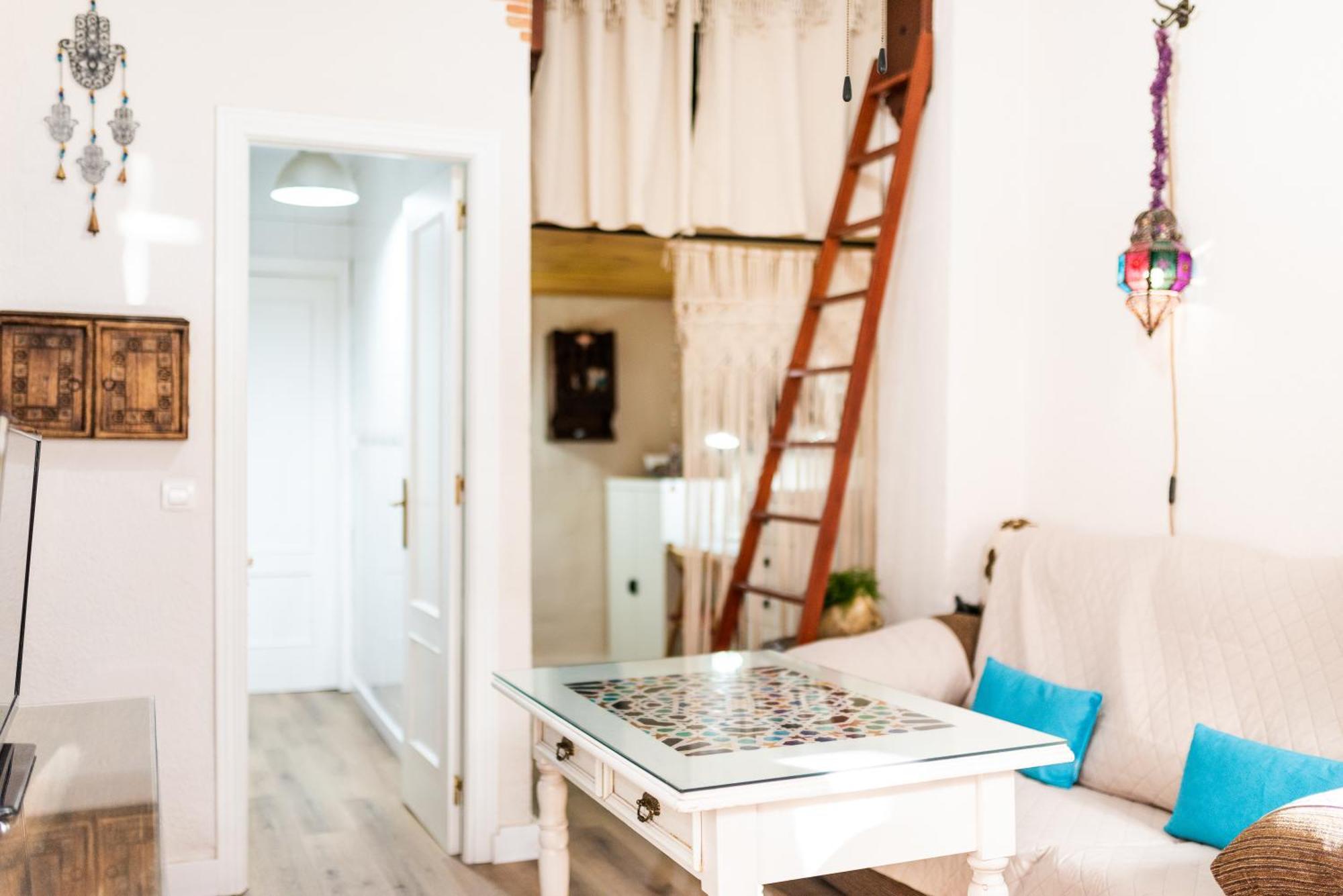 Apartamento Las Mil Y Una Noches กรานาดา ภายนอก รูปภาพ