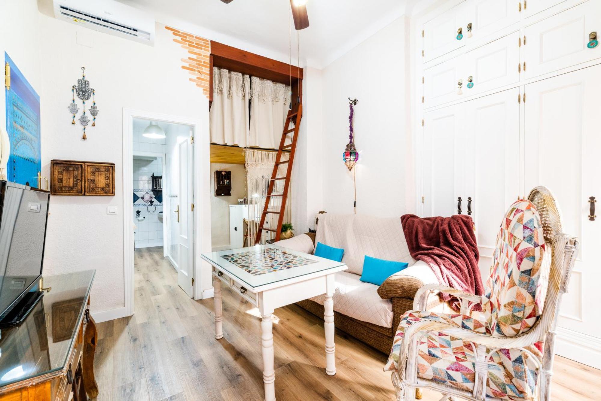 Apartamento Las Mil Y Una Noches กรานาดา ภายนอก รูปภาพ