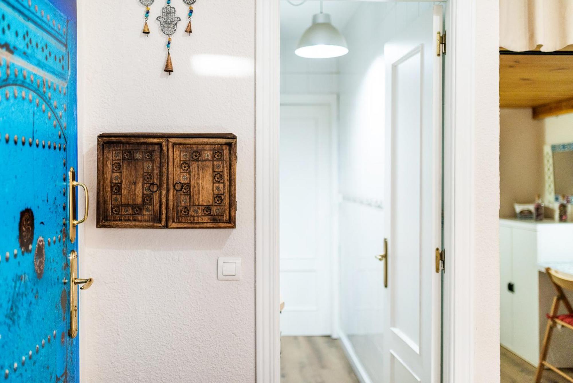 Apartamento Las Mil Y Una Noches กรานาดา ภายนอก รูปภาพ